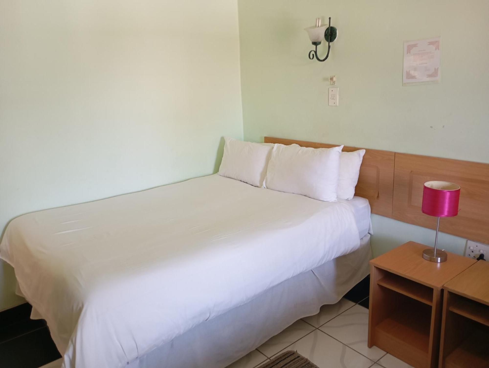 Brackendene Lodge Γκαμπορόνε Εξωτερικό φωτογραφία